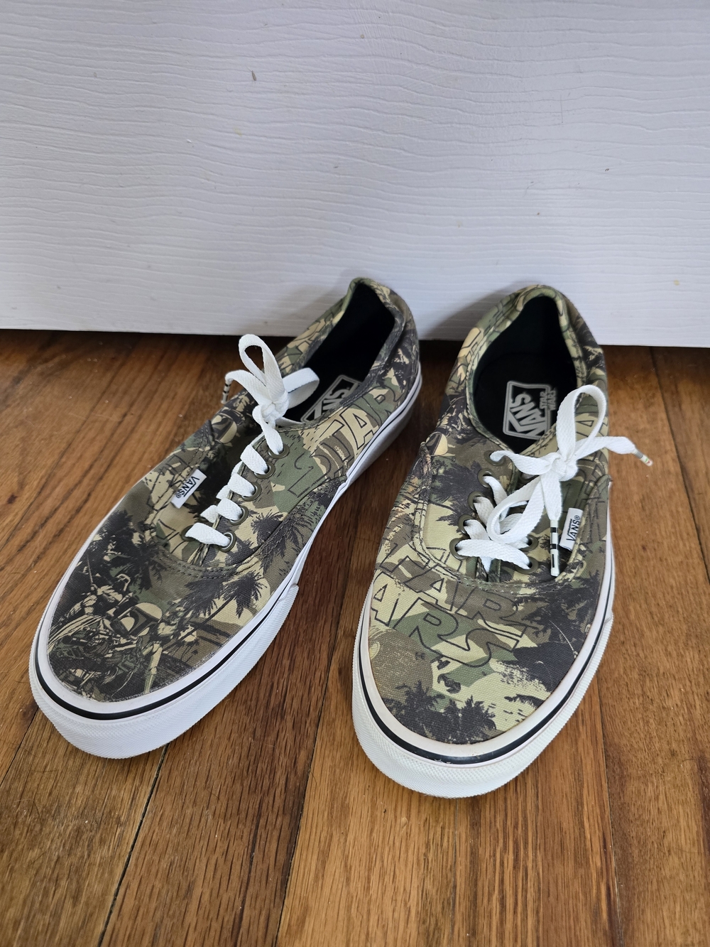 Vans x Star Wars Camo Low-Top Sneakers in Olive and Black